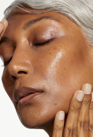 Comment obtenir une peau éclatante naturellement ?